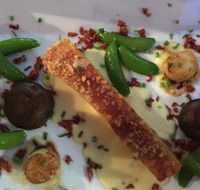 Royal Hotel - Accommodation Directory