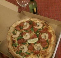10'' Custom Pizzeria - Accommodation Directory