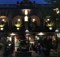 Highgate House - Accommodation Directory