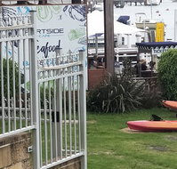 Portside Cafe - Accommodation Directory