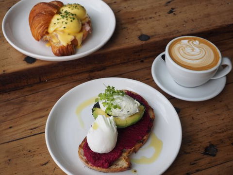 Bam Bam Bakehouse - Accommodation Directory 0