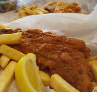 Burleigh Heads Fishmongers - Accommodation Directory