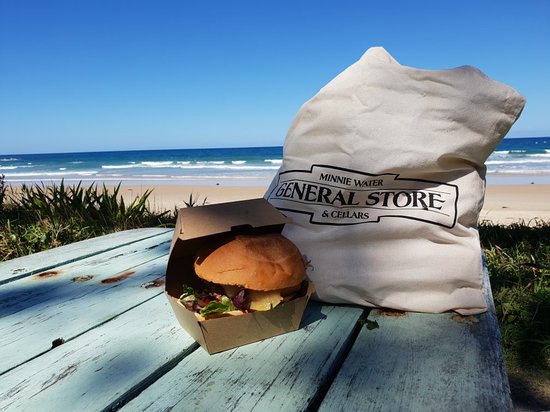 Minnie Water NSW Accommodation Directory