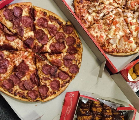 Pizza Hut - Collingwood - Accommodation Directory 0