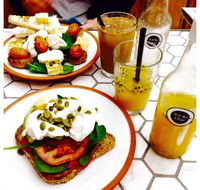 Social Brew Burleigh - Accommodation Directory