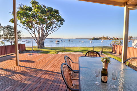 Thailander - Bayside - Frankston - Accommodation Directory 0