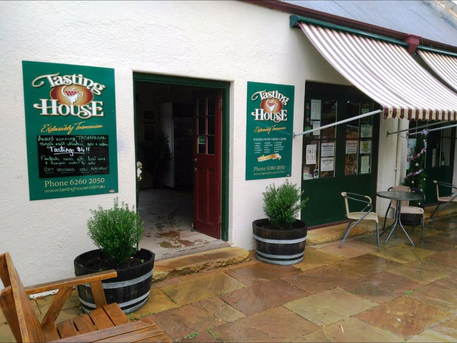  Accommodation Directory