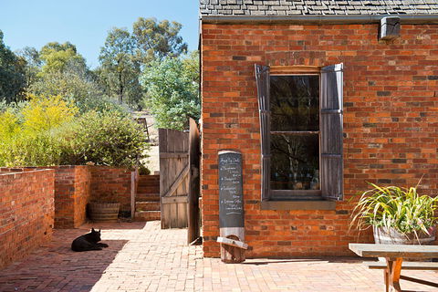 Sally's Paddock At Redbank Winery - Accommodation Directory 0