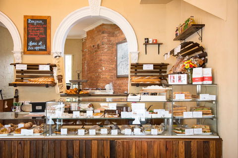Le Peche Gourmand - Accommodation Directory 0