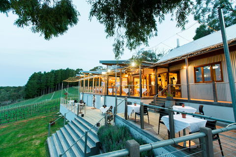 Mt Lofty Ranges Vineyard - Accommodation Directory 2