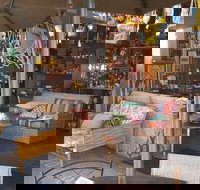 Relove Oxley - Accommodation Directory