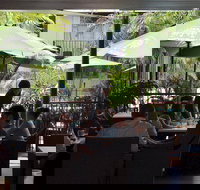 The Cav - Accommodation Directory