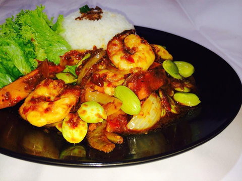 Albee's Kitchen - Campsie - Accommodation Directory 0