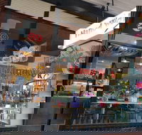PM's Cafe - Accommodation Directory