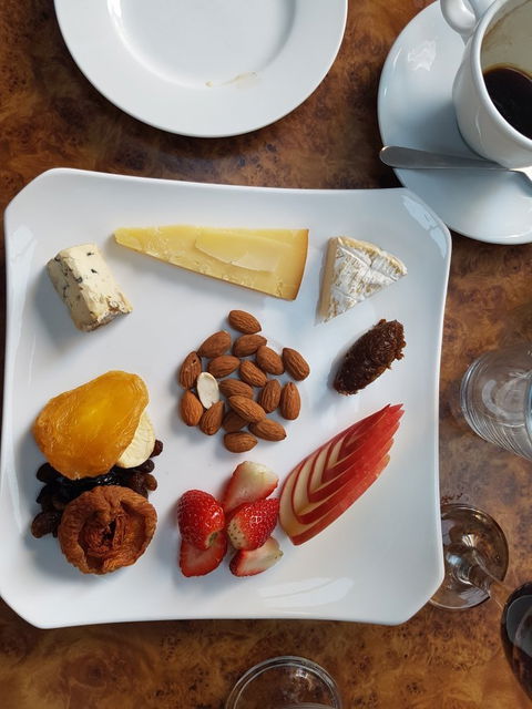 Feast On Murray - Accommodation Directory 6