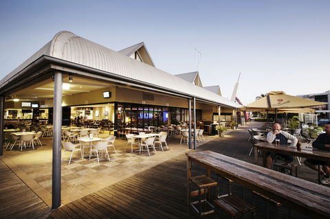 Kawana Waters Hotel - Accommodation Directory 0