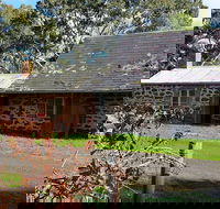 Jenke Vineyards - Accommodation Directory