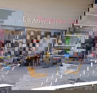 Arana Leagues Club - Accommodation Directory