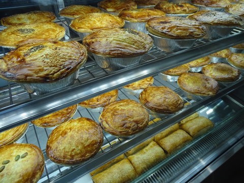 Gum Tree Pies - Accommodation Directory 2