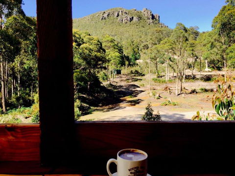Round Hill Coffee - Accommodation Directory 0