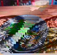 La Niche Cafe - Accommodation Directory