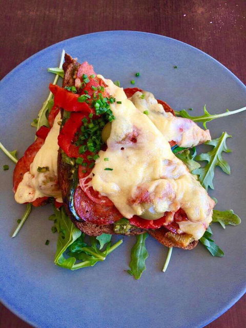 The Pepper Lounge - Accommodation Directory 0