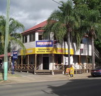 Queensland National Hotel - Accommodation Directory