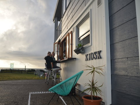 Kiosk Lennox Beach - Accommodation Directory 0