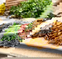 Malaya Corner - Mt Ommaney - Jindalee - Accommodation Directory