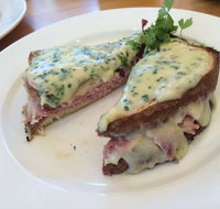 Nosh Pot - Accommodation Directory
