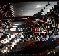 She Loves You - Accommodation Directory