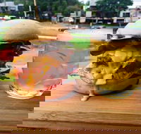 Suburban Social Neighbourhood Bar  Kitchen - Accommodation Directory