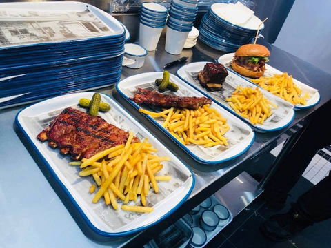 American Bar & Grill - Accommodation Directory 0