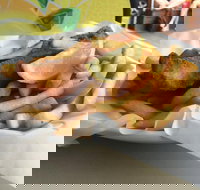 Burleigh Heads Fishmongers - Accommodation Directory