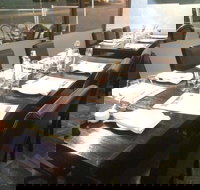 Ivanhoe Tavern Charcoal Grill Steakhouse - Accommodation Directory