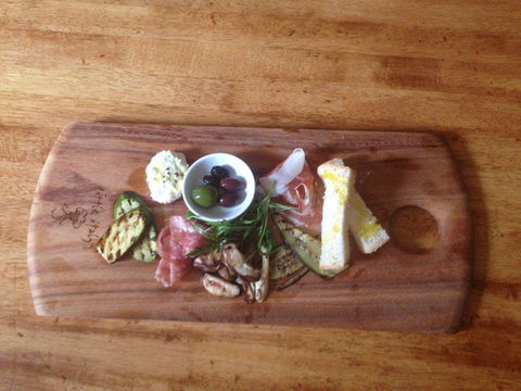 Little Italy - Allawah - Accommodation Directory 0