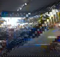 Lou's Cafe Restaurant - Accommodation Directory