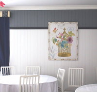 Dinmore Cottage - Accommodation Directory