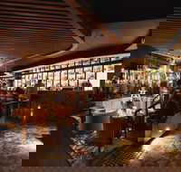 Evolve Spirits Bar - Accommodation Directory