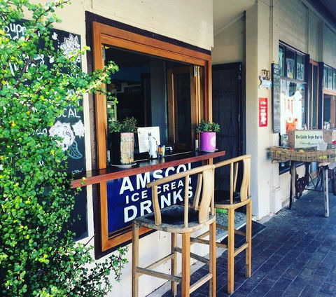 Jelly Cafe - Accommodation Directory 0