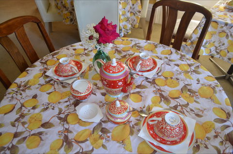 Lazy Teas - Accommodation Directory 2