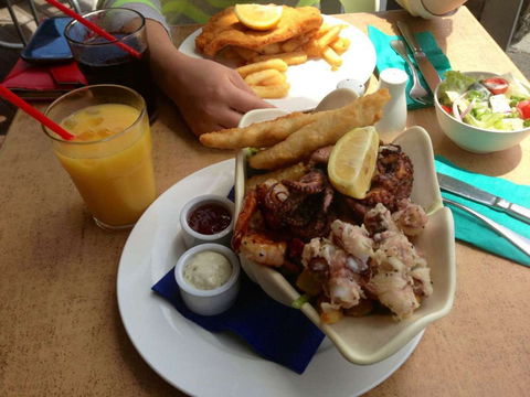 Shelly's Cafe - Accommodation Directory 0