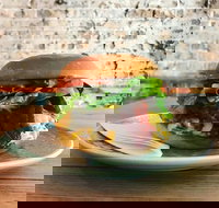 Tandem Bar - Accommodation Directory