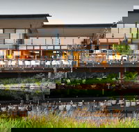 The Deck - Accommodation Directory