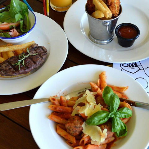 Indigo – Eats, Treats & Bar - Accommodation Directory 0