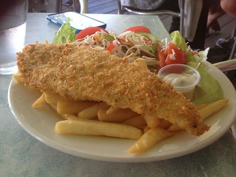Flying Fish Point Cafe - Accommodation Directory 0