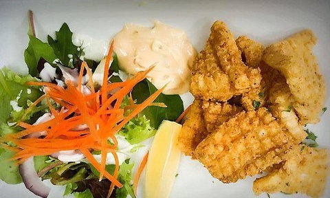 The Loose Goose Bar & Restaurant - Accommodation Directory 5