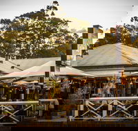 Settlers Tavern - Accommodation Directory