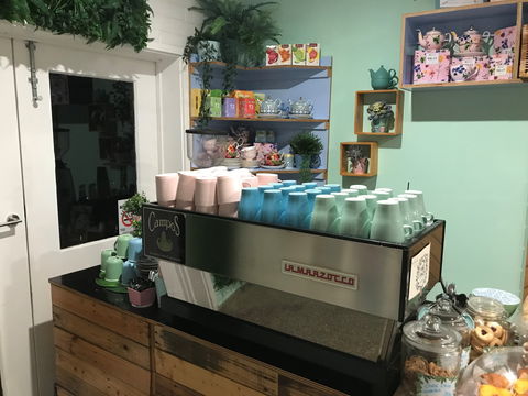 Nelly's At The Pier - Accommodation Directory 2