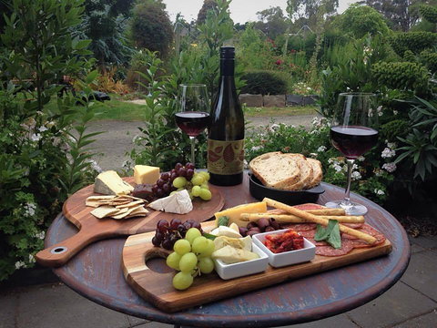 Bannockburn Station - Accommodation Directory 2